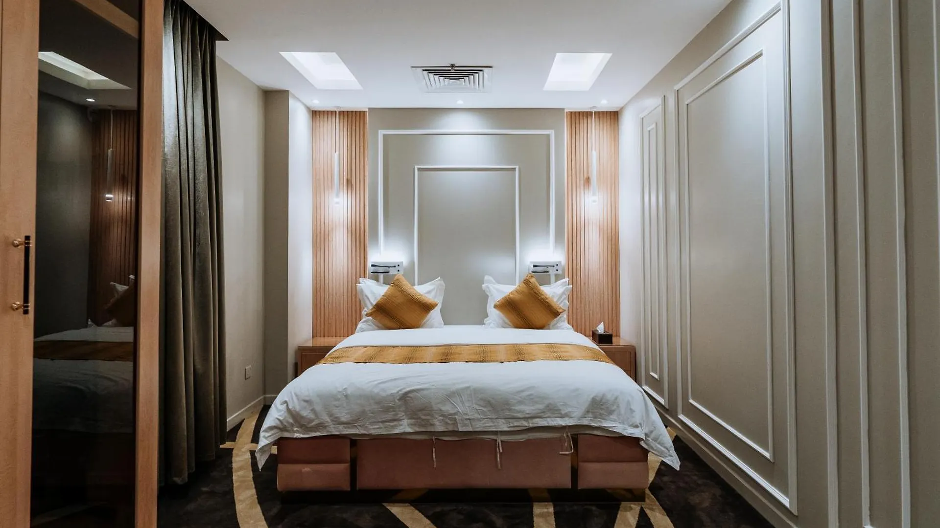Lambert Hotel Riyadh 0*,