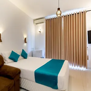 Royal Mount Dehiwala-Mount Lavinia